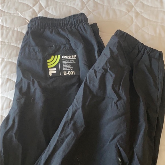 Fila sweat pants - Picture 2 of 3
